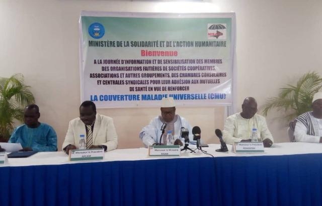 Extension de la couverture sanitaire universelle au Mali, l'adhsion des socits coopratives et associations suscite - 18 Janvier 2018  Bamako (Mali)